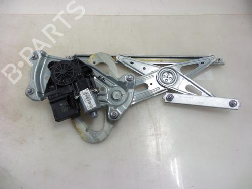 Rudehejsemekanisme Højre bagtil RENAULT SCÉNIC III (JZ0/1_) 1.4 16V (JZ0F, JZ1V) (131 hp) 22484570