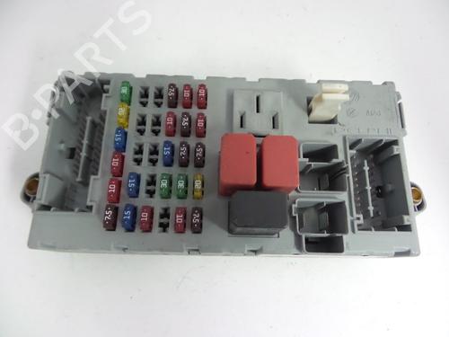 Zekeringkast FIAT PUNTO (188_) 1.2 60 (188.030, .050, .130, .150, .230, .250) (60 hp) 22454197
