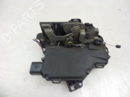 Høyre foran lås VW BORA I (1J2) 1.6 16V (105 hp) 22483400