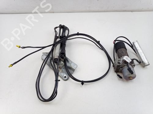 Used Hinge/Door check strap MERCEDES-BENZ M-CLASS (W164) ML 320 CDI 4-matic (164.122) (224 hp) 32097747