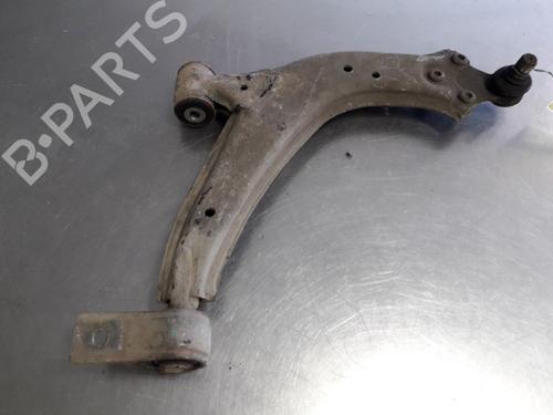 Used Right front suspension arm PEUGEOT 306 Hatchback (7A, 7C, N3, N5) 1.6 (89 hp) 22455712
