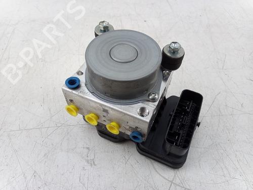 Used ABS pump TOYOTA COROLLA Estate (_E21_) 1.8 Hybrid (ZWE211) (122 hp) 22495989