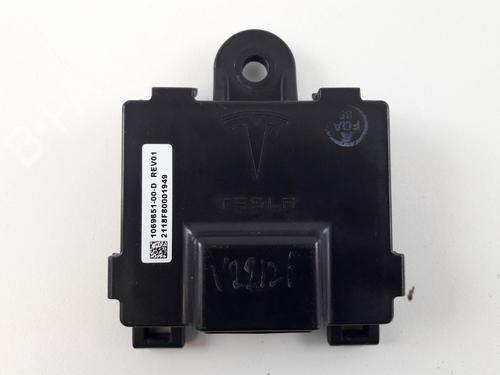 vrige-styrinhsenheder-tesla-model-s-5yjs-75d-awd-106965100d-2012-22509144 main image
