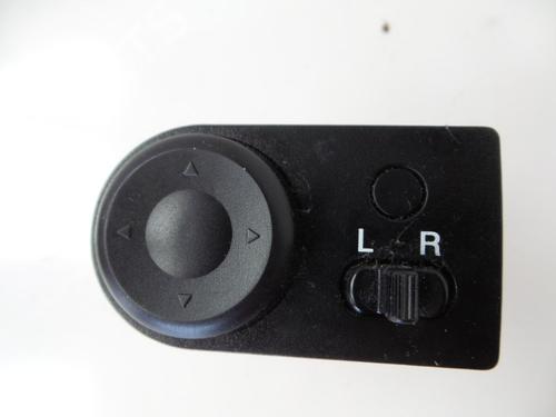 Used Mirror switch CHEVROLET AVEO / KALOS Hatchback (T250, T255) 1.2 (84 hp) 22474422