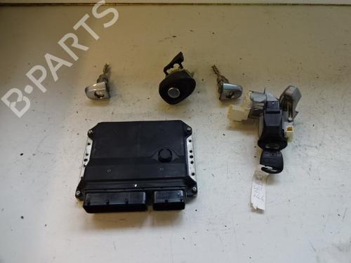Elektronisk modul TOYOTA YARIS (_P9_) 1.3 VVT-i (SCP90_, SCP90R) (87 hp) 22471837