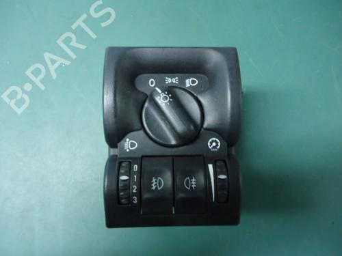 Used Headlight switch OPEL VECTRA B Estate (J96) 2.0 DTI 16V (F35) (101 hp) 22511168
