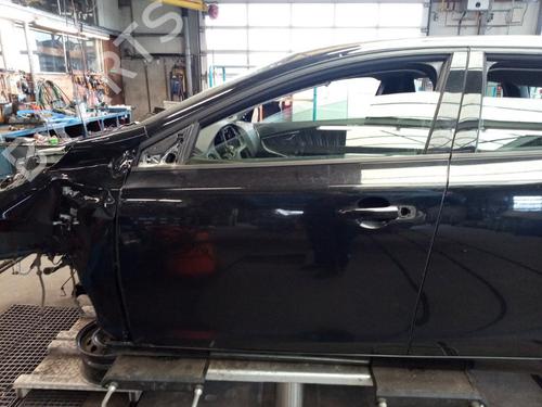 Dør venstre fortil VOLVO V40 Hatchback (525) T3 GTDi (150 hp) 25748716