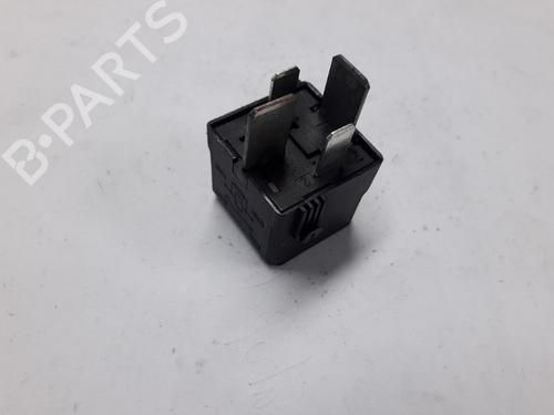 Used Electronic sensor MERCEDES-BENZ M-CLASS (W163) ML 270 CDI (163.113) (163 hp) 22499438