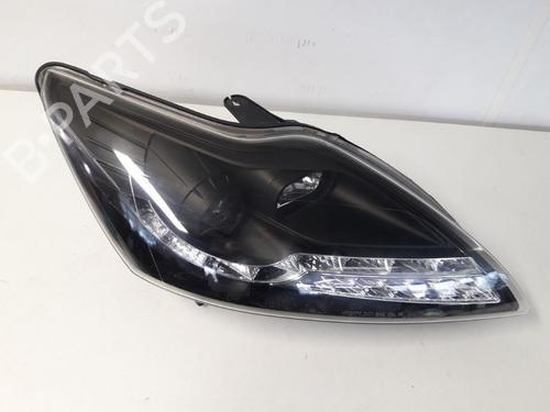 Used Right headlight FORD FOCUS II Turnier (DA_, FFS, DS) 1.6 (100 hp) 22497749