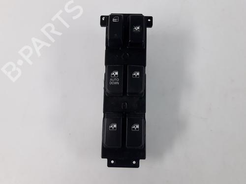 Used Switch HYUNDAI SANTA FÉ I (SM) 2.0 (135 hp) 22466581
