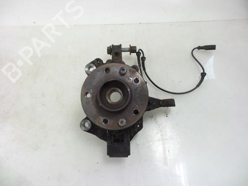 Used Left front steering knuckle RENAULT SCÉNIC III (JZ0/1_) 1.4 16V (JZ0F, JZ1V) (131 hp) 22484596