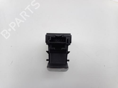Switch MERCEDES-BENZ C-CLASS (W205) C 200 d (205.001) | BP22496640I30
