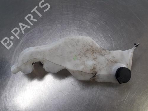 Used Windscreen washer tank DACIA DOKKER Express Box Body/MPV 1.5 dCi 75 / Blue dCi 75 (FEJW, FEAH) (75 hp) 22487011