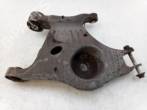 Venstre bagtil bærearm Venstre bagtil bærearm LAND ROVER DISCOVERY SPORT (L550) 2.0 D (150 hp) 35822535 35822535