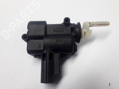 Used Fuel door actuator FORD FOCUS C-MAX (DM2) 1.6 (100 hp) 22489661