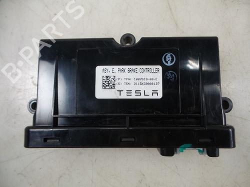 Elektronisk modul TESLA MODEL S (5YJS) P85 (421 hp) 30820202