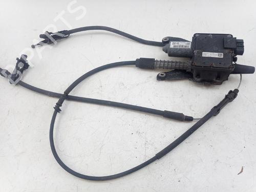 electric-handbrake-opel-astra-j-p10-2009-2010-2011-2012-2013-2014-2015-2016-39694249 main image