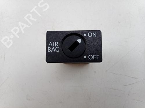 Used Switch VW UP! (121, 122, BL1, BL2, BL3, 123) 1.0 (75 hp) 30907646