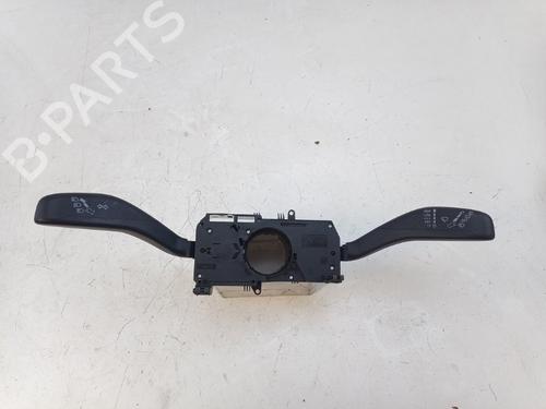 Used Steering column stalk VW UP! (121, 122, BL1, BL2, BL3, 123) 1.0 (60 hp) 26008993