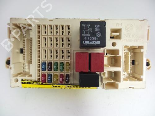 Boîte à Fusibles ALFA ROMEO 147 (937_) 1.9 JTD (937.AXD1A, 937.BXD1A, 937.AXV1A, 937.BXB1A,... (115 hp) 22451567