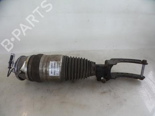Used Left front shock absorber VW TOUAREG (7P5, 7P6) 3.0 V6 TDI (245 hp) 22483891