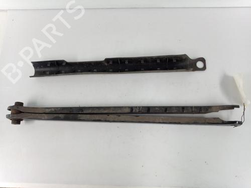 Right rear suspension arm ROVER 75 (RJ) 1.8 | BP22450237M15 