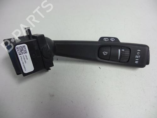 Used Steering column stalk VOLVO XC70 II (136) 3.2 AWD (238 hp) 22479483