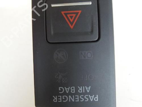 Używane Przełącznik świateł awaryjnych VW GOLF VII (5G1, BQ1, BE1, BE2) 1.6 TDI (90 hp) 30835038