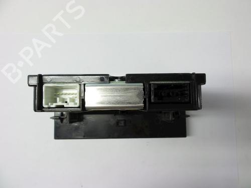 Display VOLVO V50 (545) 1.8 | BP22473527C48 