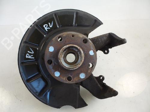 Used Right front steering knuckle SKODA OCTAVIA II Combi (1Z5) 1.6 TDI (105 hp) 22480752