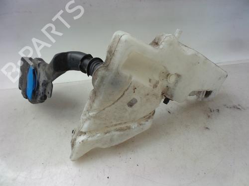 Used Windscreen washer tank AUDI A5 Sportback (8TA) 2.0 TFSI quattro (211 hp) 22485609