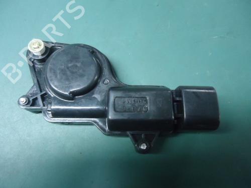 Used Rear left lock NISSAN PIXO (UA0) 1.0 (68 hp) 22463224