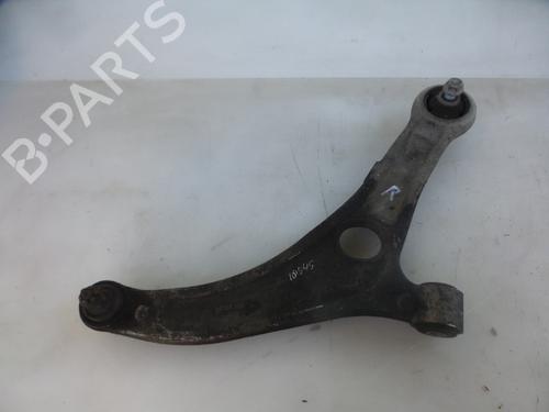 Høyre foran bærearm HYUNDAI i40 I CW (VF) 1.7 CRDi (136 hp) 30835092