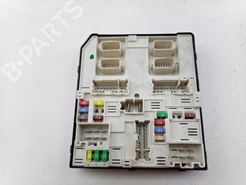 Used Fuse box RENAULT MEGANE III Grandtour (KZ0/1) 1.5 dCi (KZ09, KZ0D, KZ1G, KZ29, KZ14, KZ1W, KZ10, KZ1F,... (110 hp) 29075311
