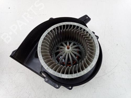 Ventilator motor SKODA FABIA III Estate (NJ5) 1.0 TSI (95 hp) 31321642