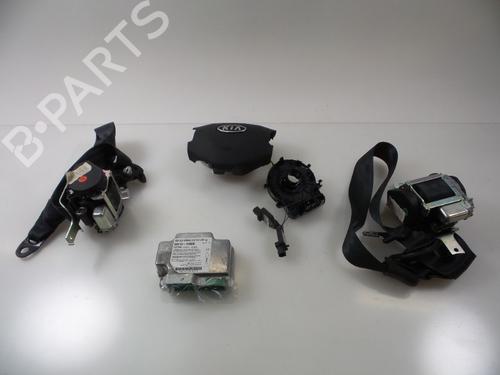 Autre KIA CEE'D SW (ED) 1.6 CRDi 115 (115 hp) 30823060