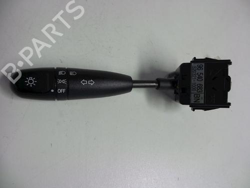 Used Steering column stalk CHEVROLET MATIZ (M200, M250) 1.0 (67 hp) 22452783