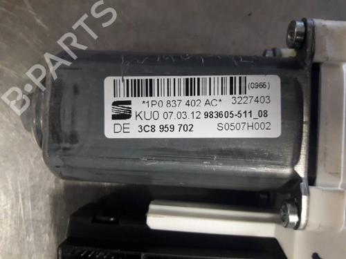 Front right window mechanism SEAT LEON (1P1) 1.6 TDI | BP22467669C23 