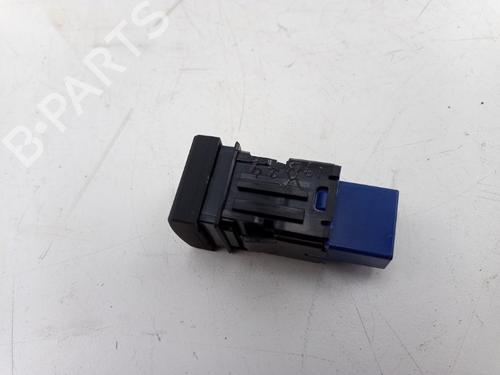 Switch TOYOTA YARIS (_P13_) 1.5 Hybrid (NHP130_) | BP22493619I30 