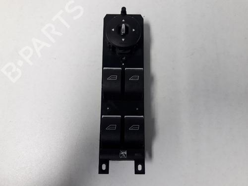 Used Switch FORD FOCUS III Turnier 1.6 TDCi ECOnetic (105 hp) 22470921
