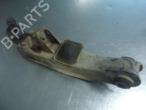 Used Left front suspension arm MITSUBISHI L400 Van (PD_W, PC_W, PB_V, PA_W, PA_V) 2500 TD (PD5W, PD5V, PA5W, PA5V) (87 hp) 22453217