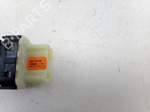 Switch RENAULT TWINGO III (BCM_, BCA_) 1.0 SCe 75 | BP32330240I30 - Image 3