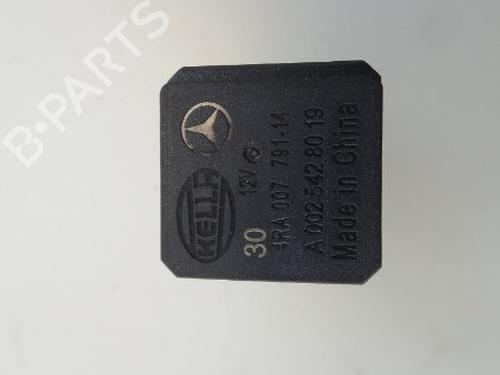 Elektronisk sensor MERCEDES-BENZ C-CLASS T-Model (S205) C 220 BlueTEC / d (205.204) (170 hp) 22484284