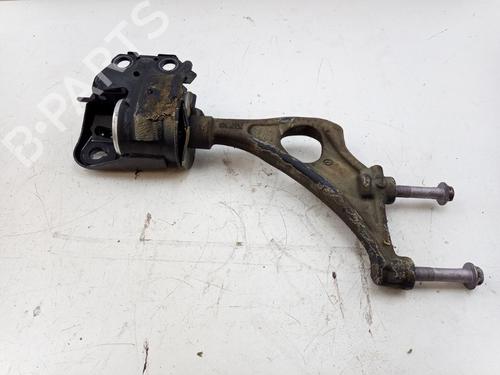 Used Left front suspension arm Left front suspension arm 31817907 31817907