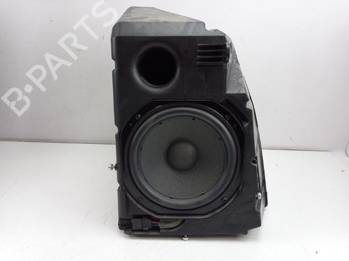 Module électronique TESLA MODEL 3 (5YJ3) EV AWD (351 hp) 23143901