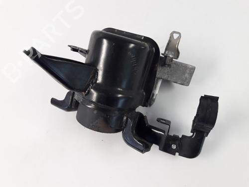 Used Engine mount TOYOTA AVENSIS Saloon (_T27_) 2.0 D-4D (ADT270_, ADT270R) (126 hp) 22468628