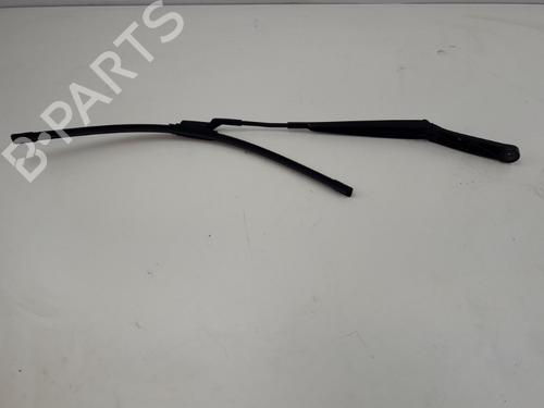 Used Front windshield wiper arm VW POLO V (6R1, 6C1) 1.2 TSI (90 hp) 22510911