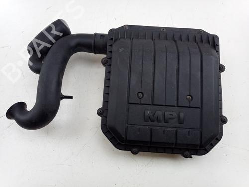 Used Air filter box VW UP! (121, 122, BL1, BL2, BL3, 123) 1.0 (75 hp) 30907667