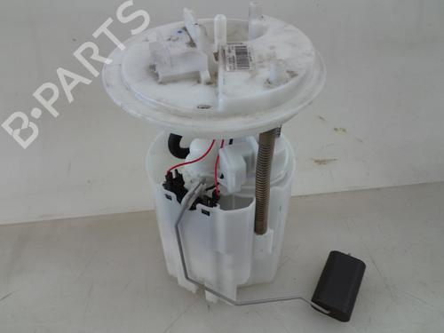 Używane Pompa paliwa OPEL CORSA D (S07) 1.2 LPG (L08, L68) (83 hp) 22487601