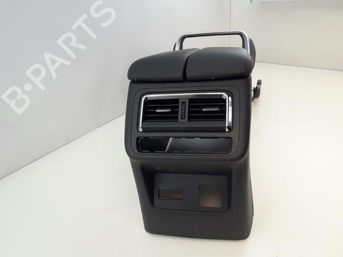 Middle console MAZDA CX-60 (KH_) e-SKYACTIV PHEV (KH0H) | BP31905368I22 
